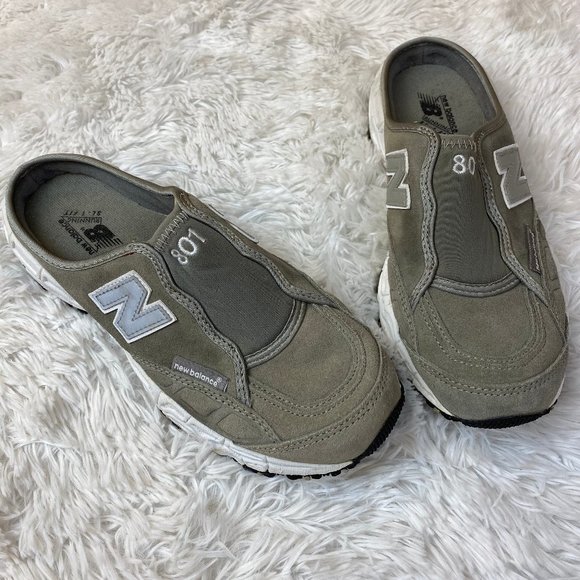 new balance clogs